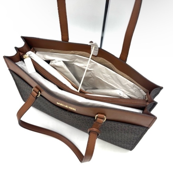 Michael Kors Jet Set Large Signature Logo Tote Bag & Flat Phone Case Wallet Set - Picture 11 of 15